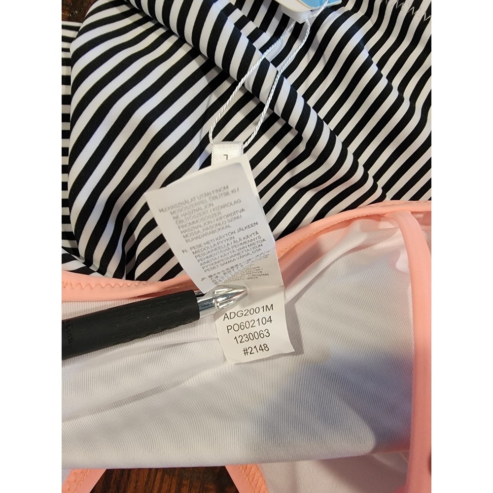 NWT Cupshe Womens One Piece Swimsuit Size Large Black,White & Bright Coral - Picture 6 of 7